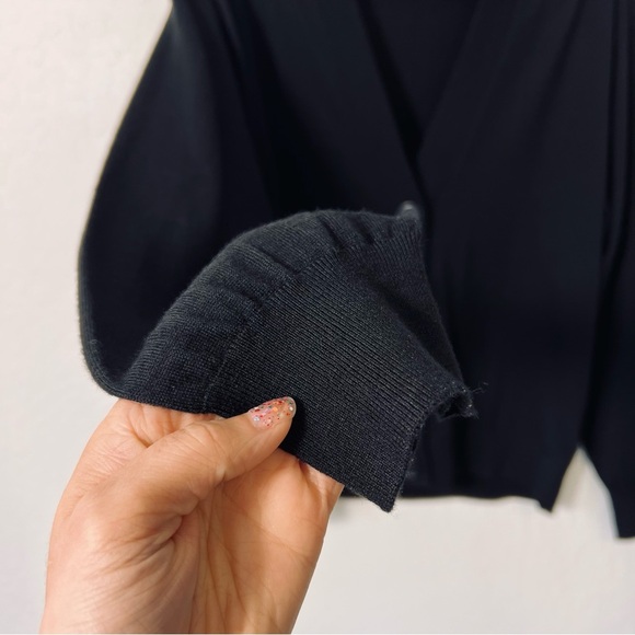 Burberry Button Up Sweater Black Medium - Picture 9 of 10